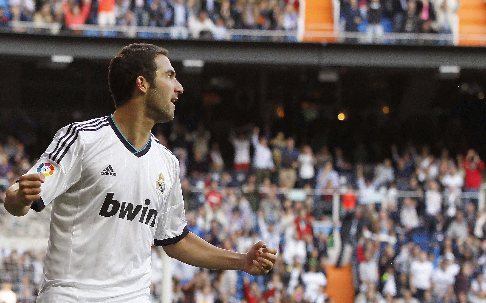 2019年总决赛：最后一节几次连续远投，将比赛节奏牢牢掌控在自己手中